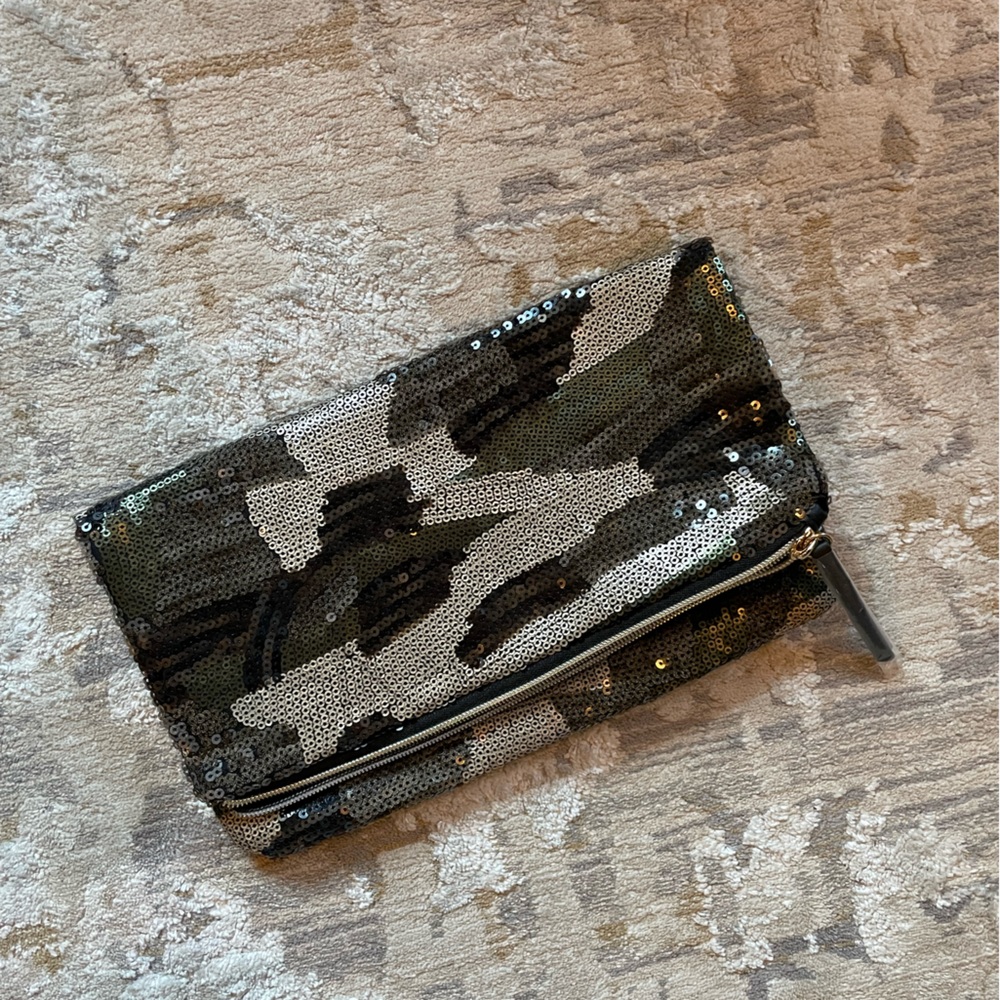 Stella and Dot Camo Sequin Foldover Clutch